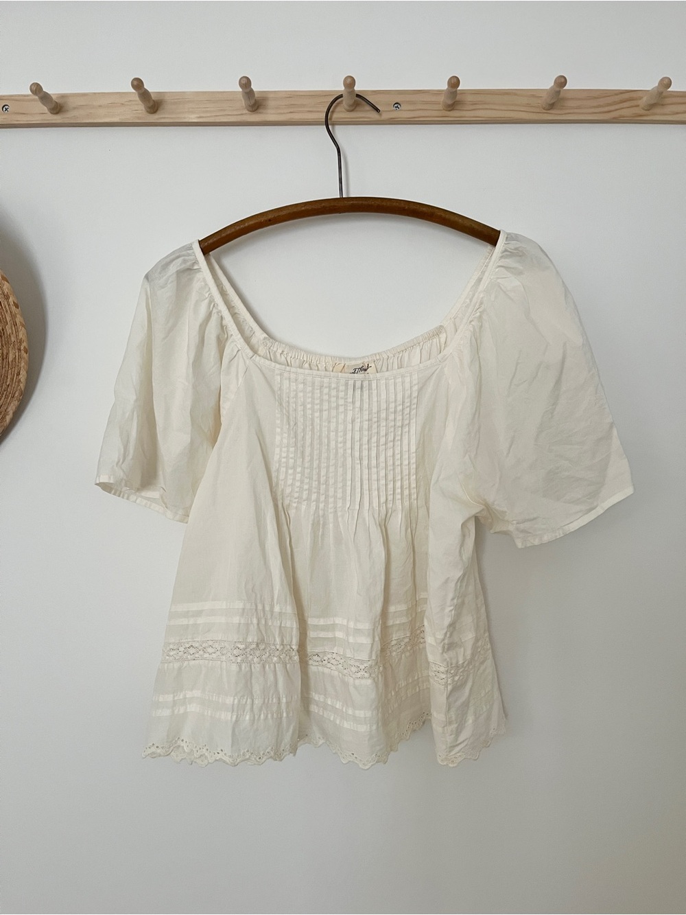 Universal thread blouse